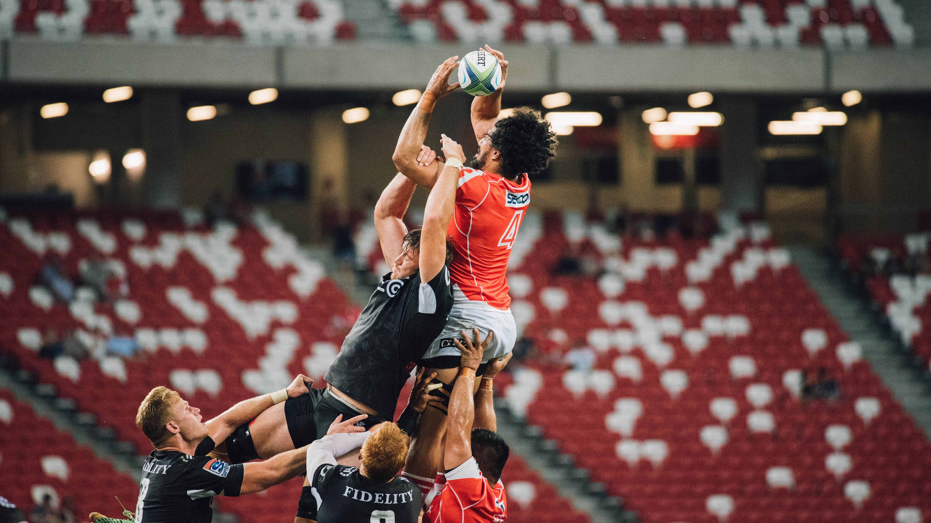 当伦纳德接管比赛，深圳队提前终结悬念，灰熊的悲鸣与巨星的诞生